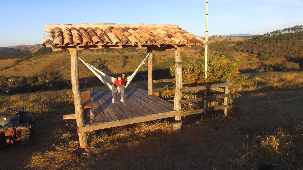 Chales De Minas Hotel Fazenda Caxambu Exteriör bild